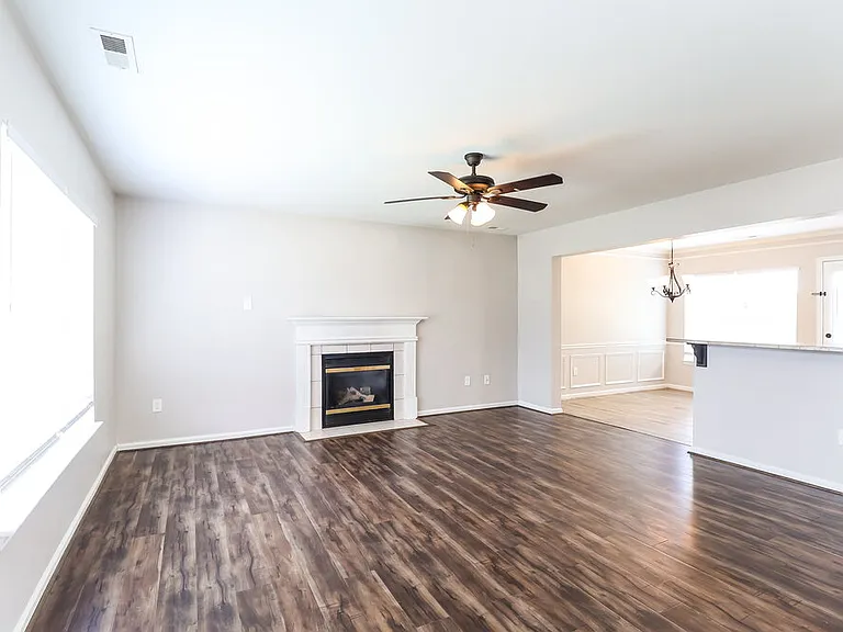 3620 Luton Ct — Photo 6