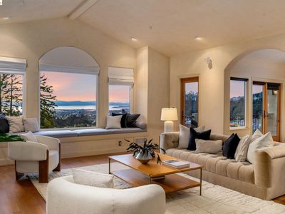6257 Virgo Rd, Oakland, CA, 94611