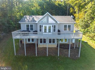 4871 Blue Mountain Rd, Linden, VA 22642