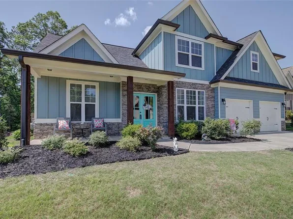 32 Lakewood Ct SE, Cartersville, GA 30120