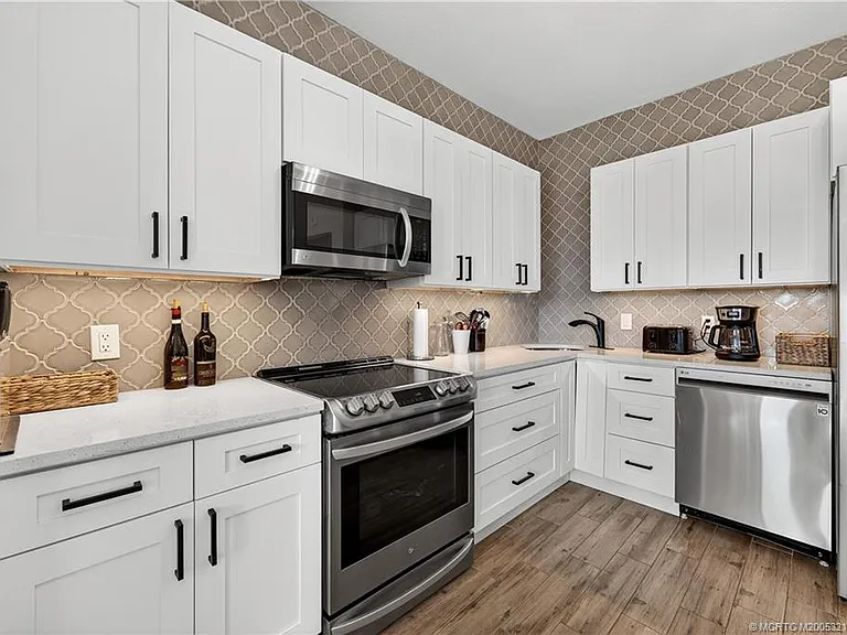 13438 NW Harbour Ridge Blvd #3A — Photo 10
