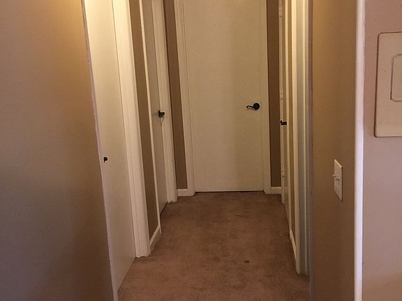 Front hallway 