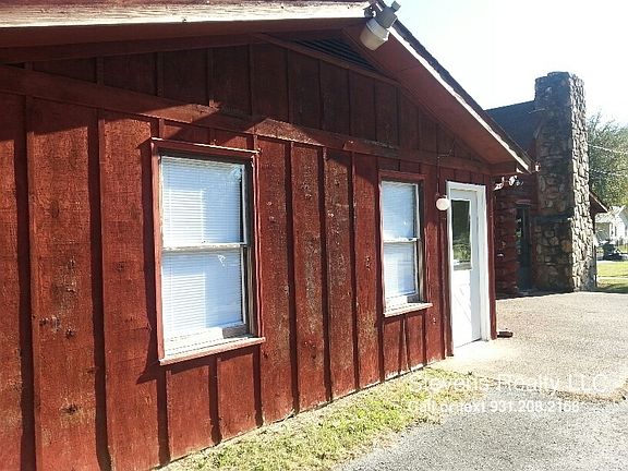 2nd image of 101 S Aster Ave #B