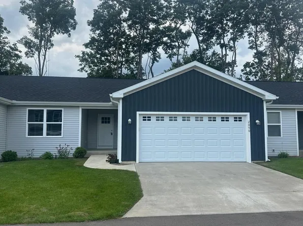 2050 Black Bear Dr, Portage, MI 49024