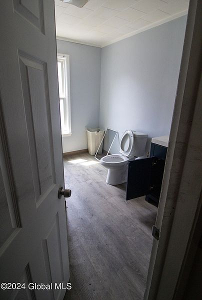 5th image of 1311 Lower Broadway