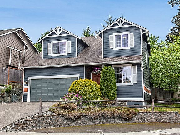 2nd image of 809 180th St SW