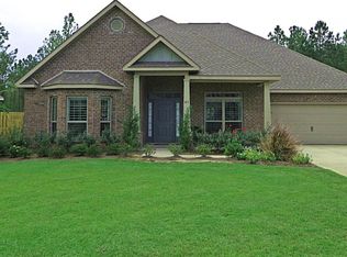 43 Secret St, Freeport, FL 32439