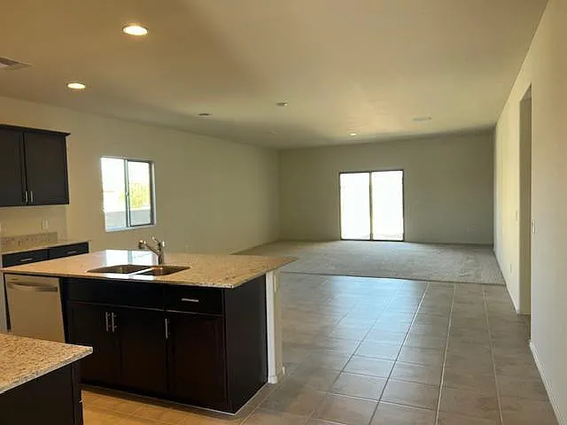 24593 W Verlea Dr — Photo 4