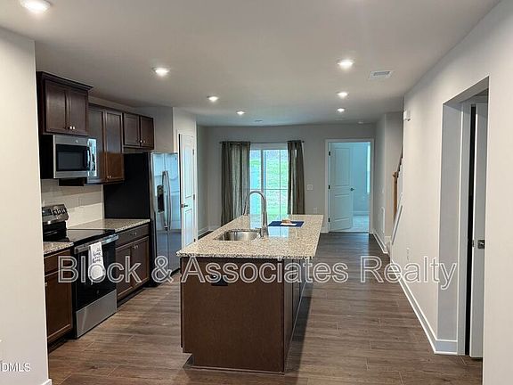 3rd image of 1337 Rollman Farm Rd