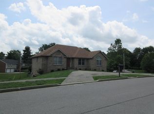 147 Shanahan Ln, Winchester, KY 40391