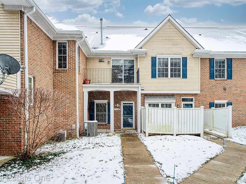 1st image of 776 Amberly Dr Unit B