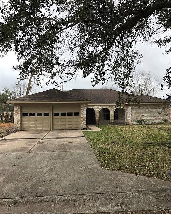 1st image of 1007 Cedar Lawn Dr