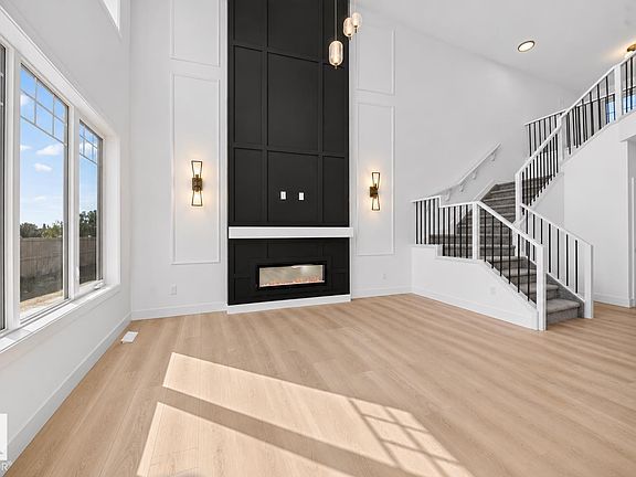 4th image of 3119 9th St NW