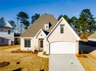 1724 W Overhill Ct, Auburn, AL 36830