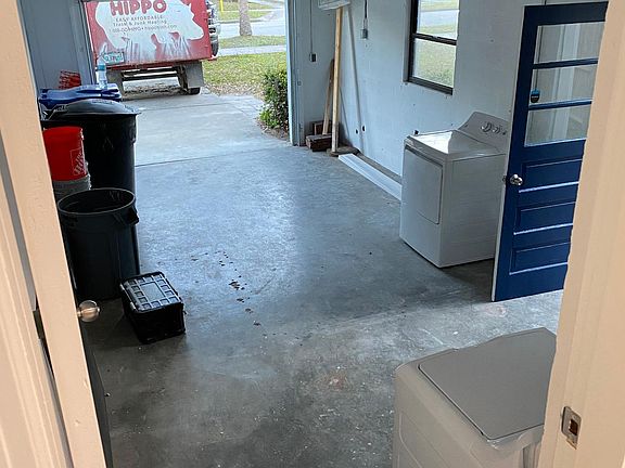 5th image of 727 27th Ave S