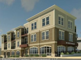 601 N Walnut St APT 305, Bloomington, IN 47404