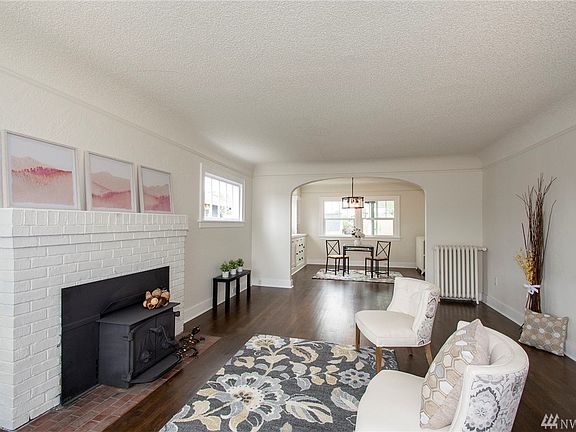5th image of 3827 Tacoma Ave S