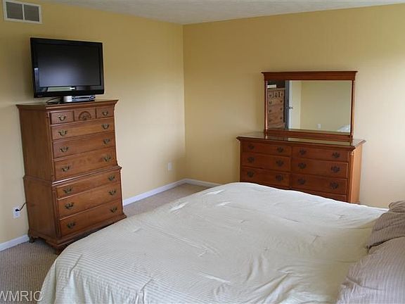 4th image of 618 Oldfield Dr SE