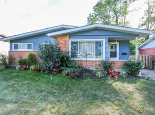 2013 Edgewood Rd, Waukegan, IL 60087