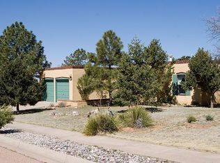 687 Calle Espejo, Santa Fe, NM 87505