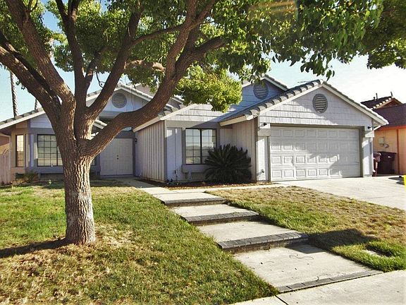 3rd image of 26281 Dracaea Ave