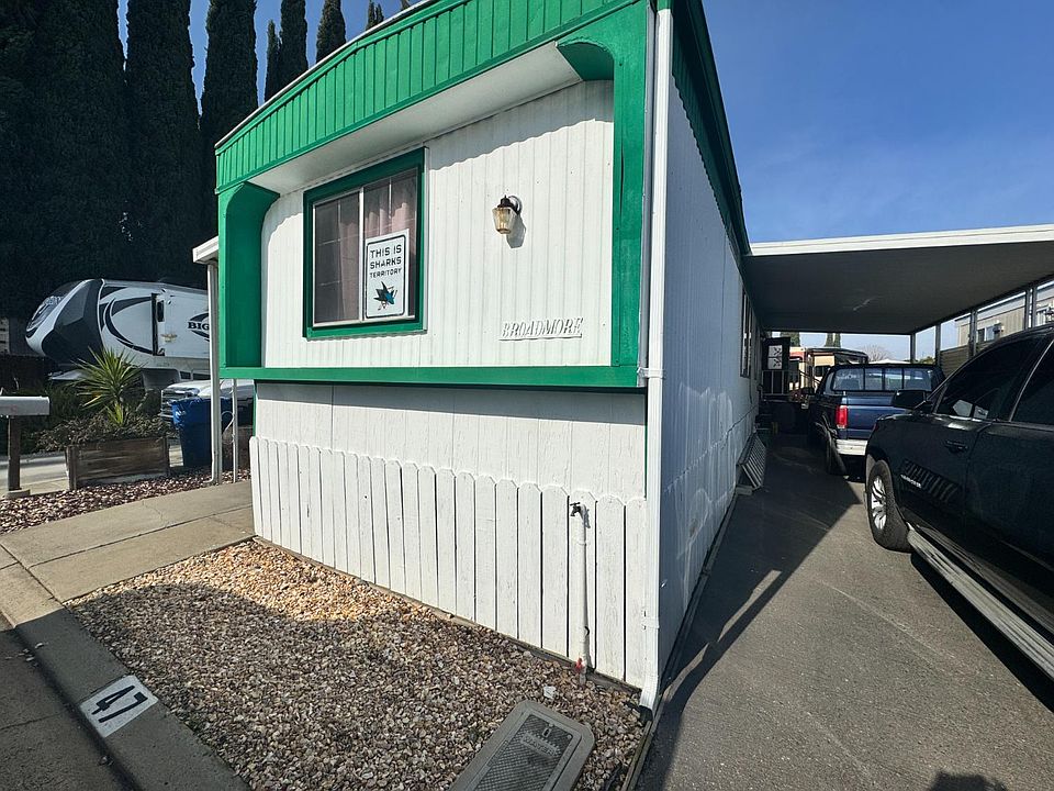 1st image of 250 E Las Palmas Ave Space 47