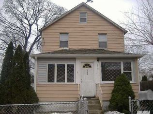 100 E 2nd St, Huntington Station, NY 11746