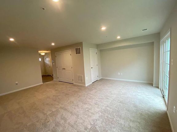 Lower level entertaining room