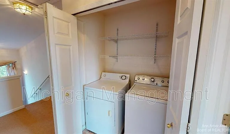 3107 Promenade Cir — Photo 11