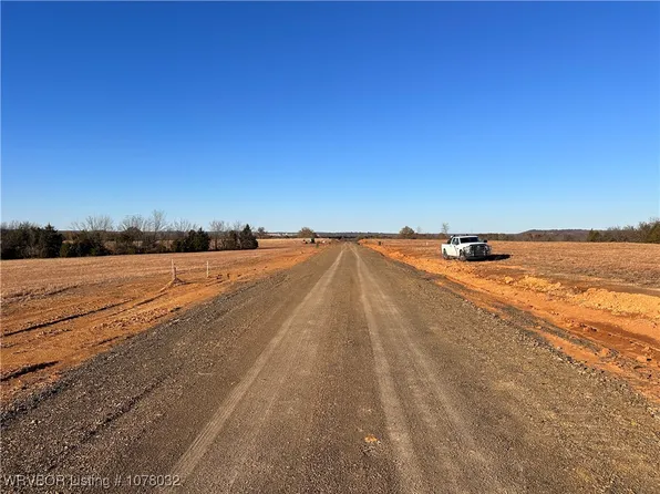 LOT 9 N Castle Rd, Poteau, OK 74953
