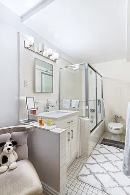 Sold by Compass | media 3