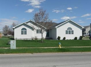 510 E 13th St, Pella, IA 50219