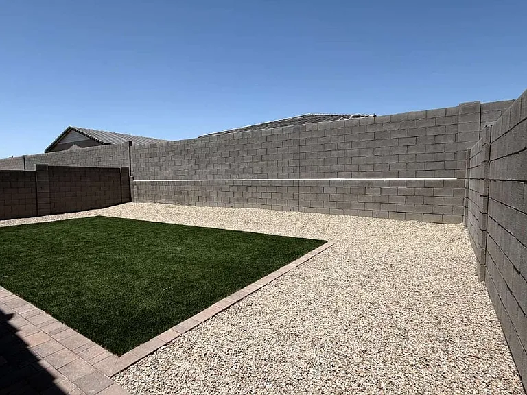 24240 W Verlea Dr — Photo 3