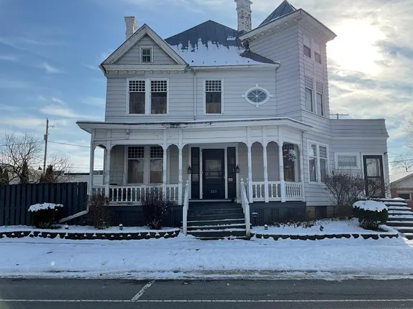 223 E Rensselaer St, Bucyrus, OH 44820