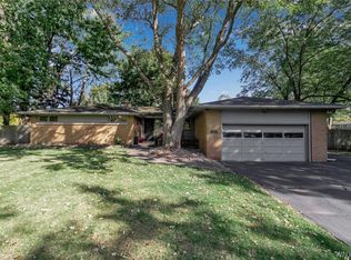 4938 Smiley Ter, Clarence, NY 14031