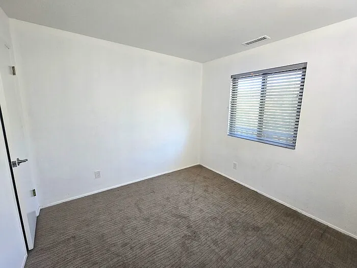 1352 Club View Dr #3 — Photo 6