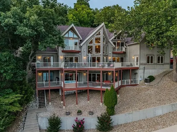 196 Sylvan Hills Rd, Linn Creek, MO 65052