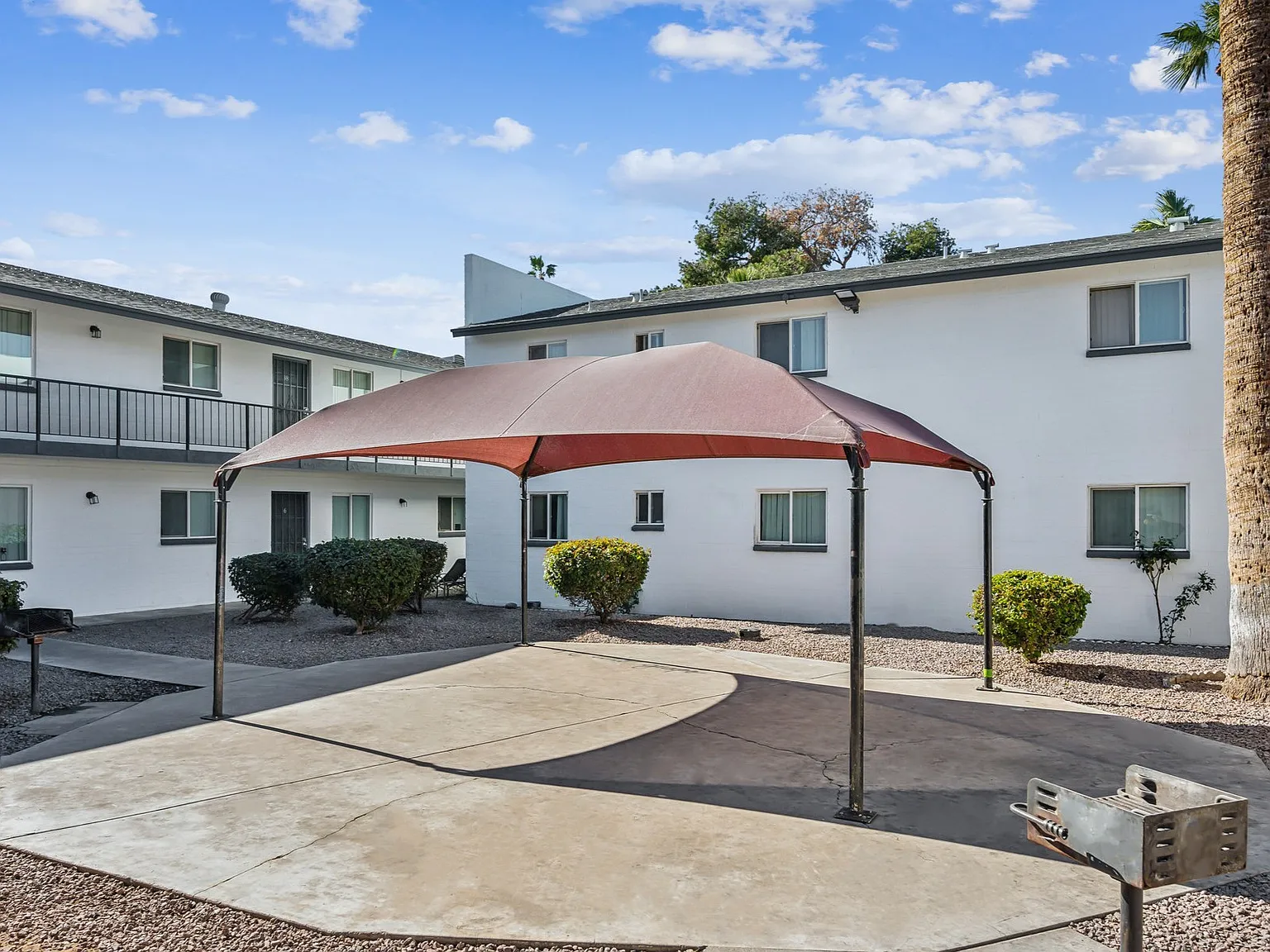 Canberra Apartments — Photo 4