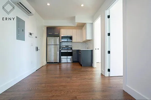 Rented by ERNY LLC | media 2