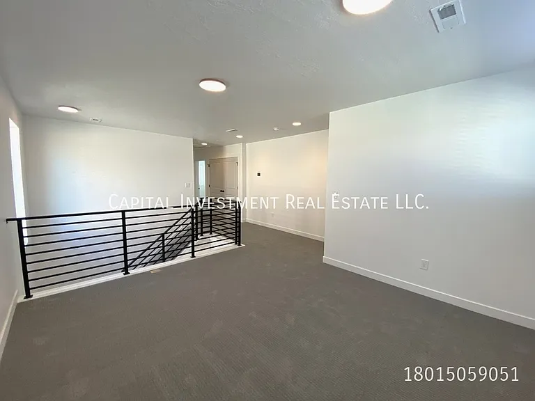 11541 S Engelmann Dr — Photo 14