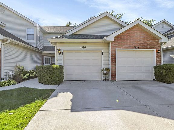 2nd image of 1520 Golfview Ct