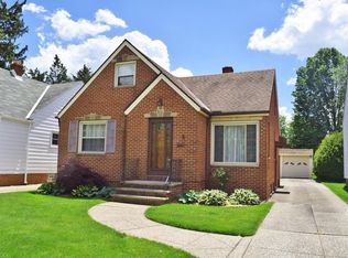 6715 Hampstead Ave, Parma, OH 44129