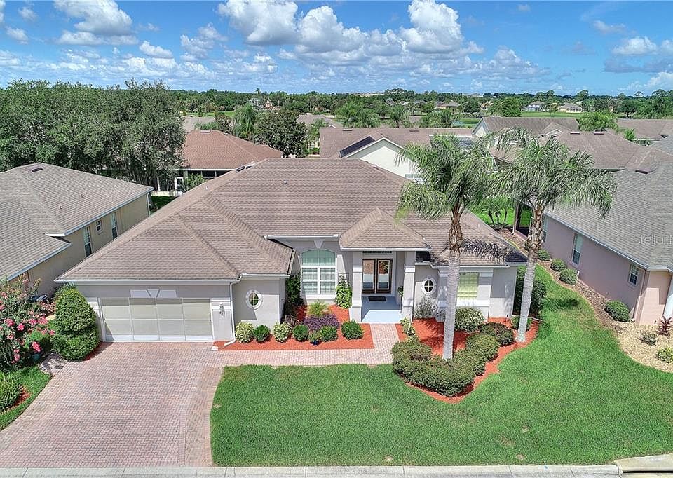 1st image of 203 Golf Vista Cir