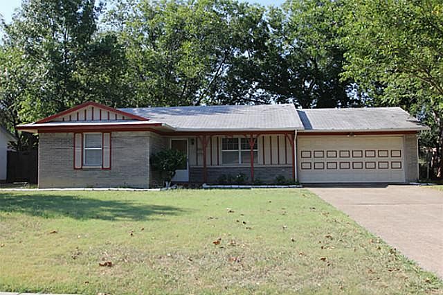 1st image of 1802 Balmoral Dr
