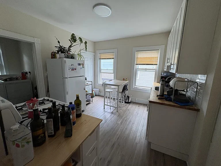 278 Washington St — Photo 2