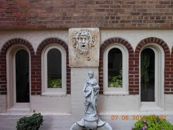 Court yard area.