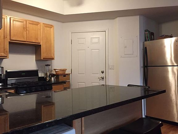 5th image of 2850 N Christiana Ave