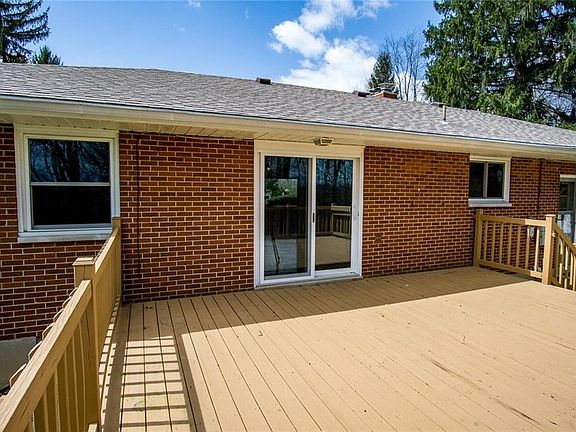 4th image of 3126 Beech Hill Dr