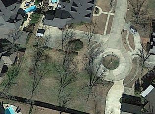 10 Melrose Ct, Monroe, LA 71203