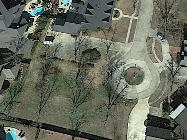 10 Melrose Ct, Monroe, LA 71203